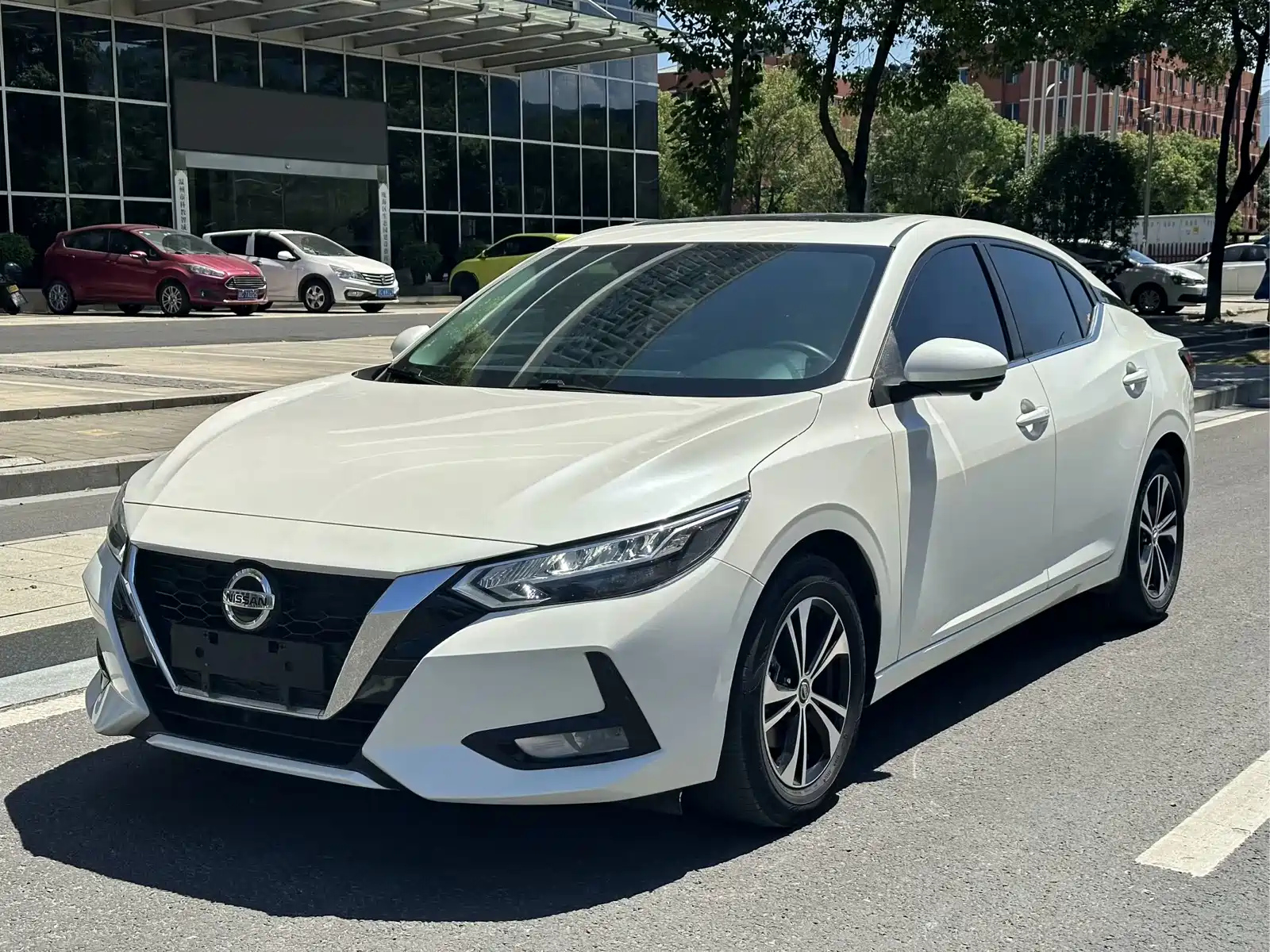 NISSAN SYLPHY 2022