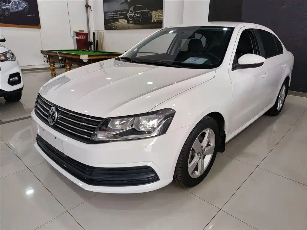 VOLKSWAGEN LAVIDA 2017