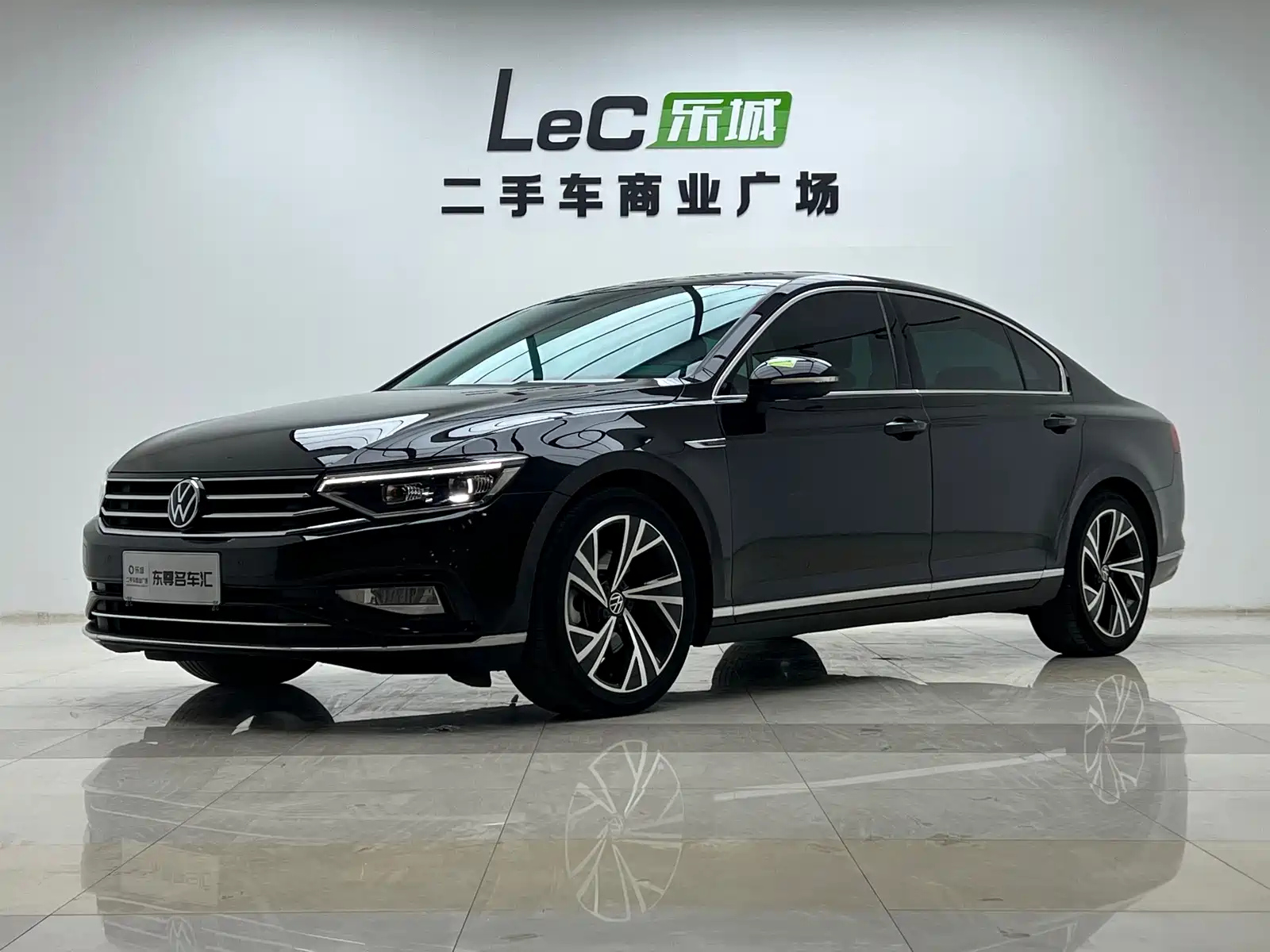 VOLKSWAGEN MAGOTAN 2021