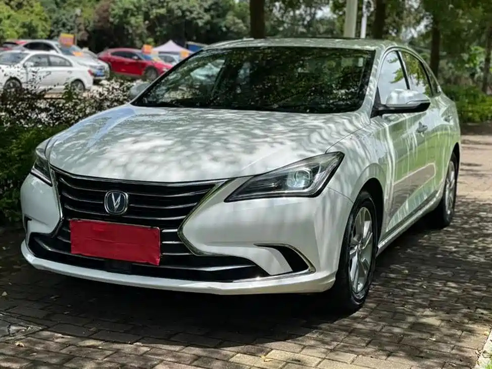 CHANGAN EADO 2019