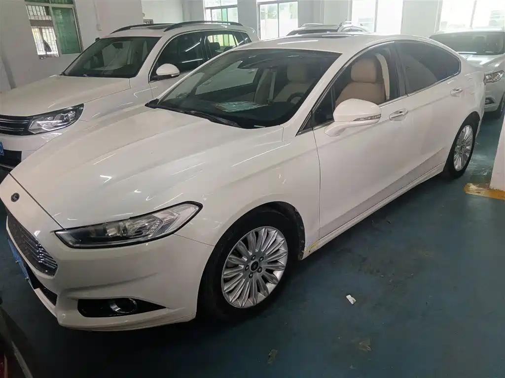 FORD MONDEO 2013
