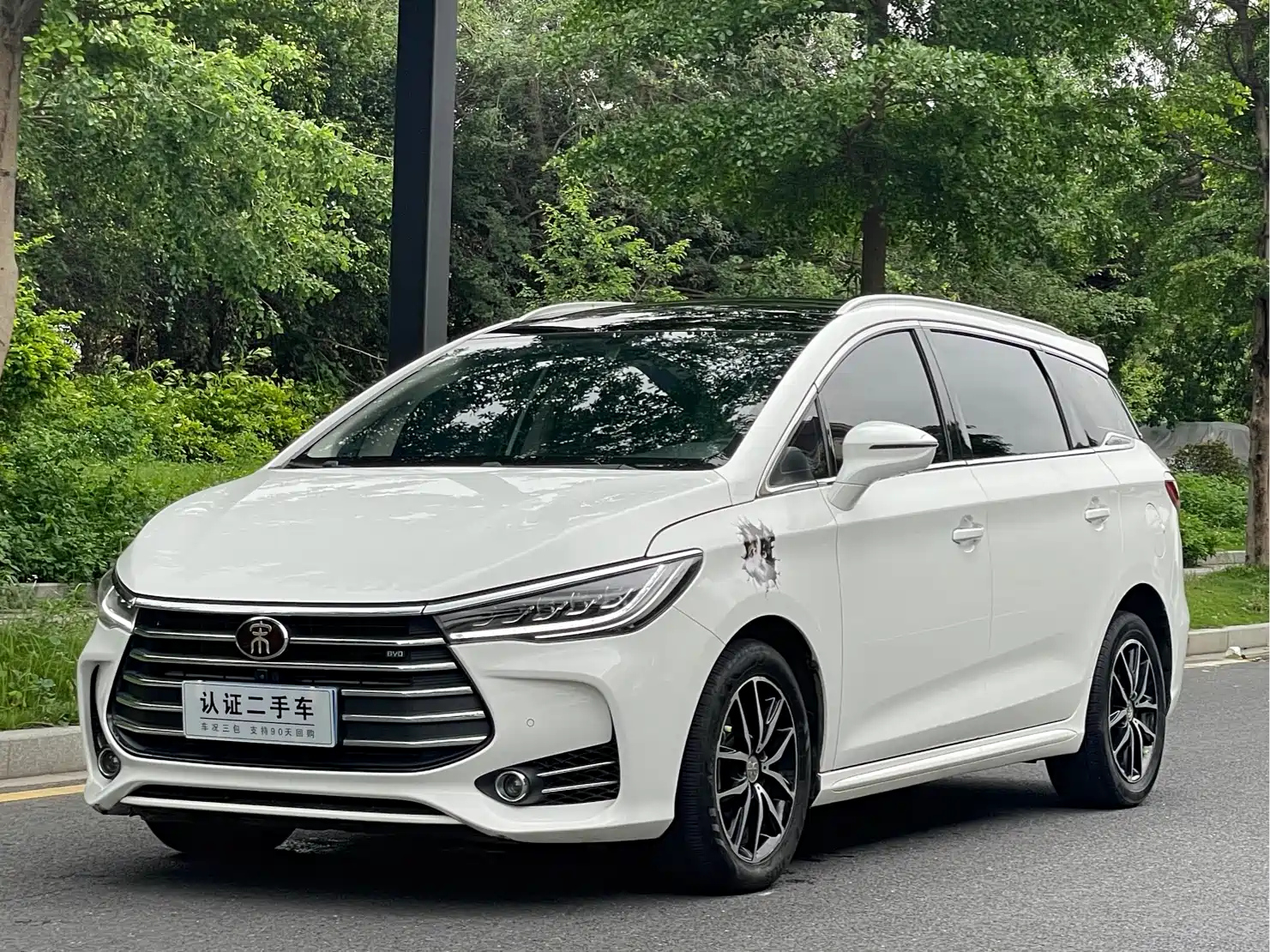 BYD SONG MAX 2017