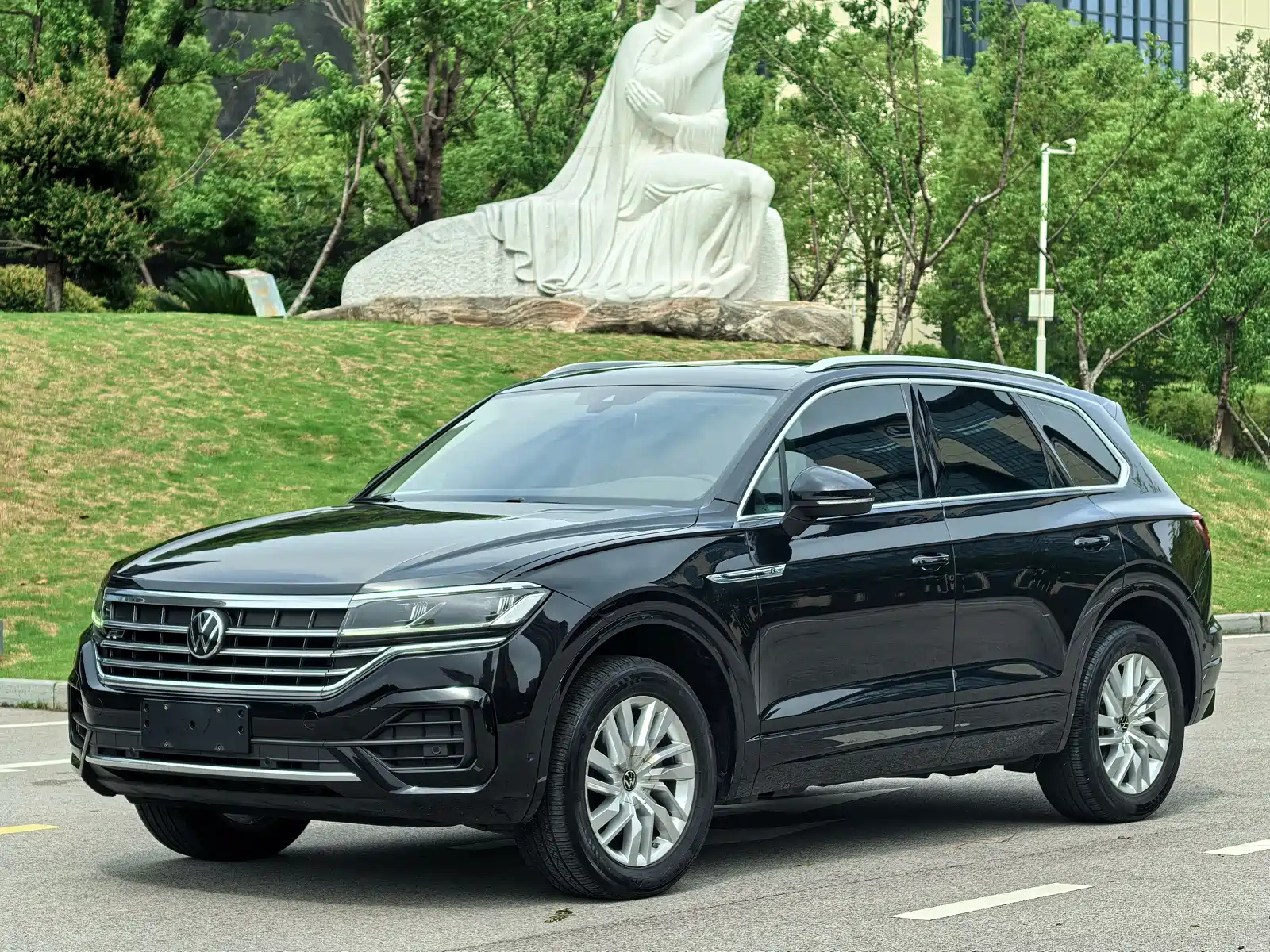 VOLKSWAGEN TOUAREG 2021