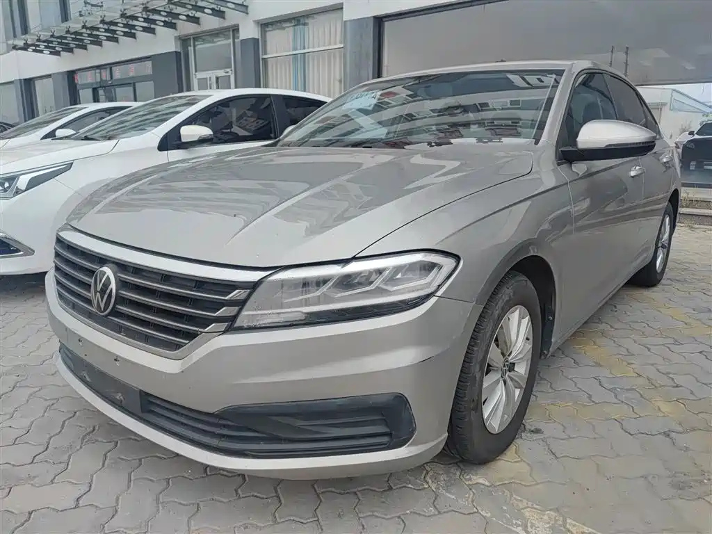 VOLKSWAGEN LAVIDA 2021