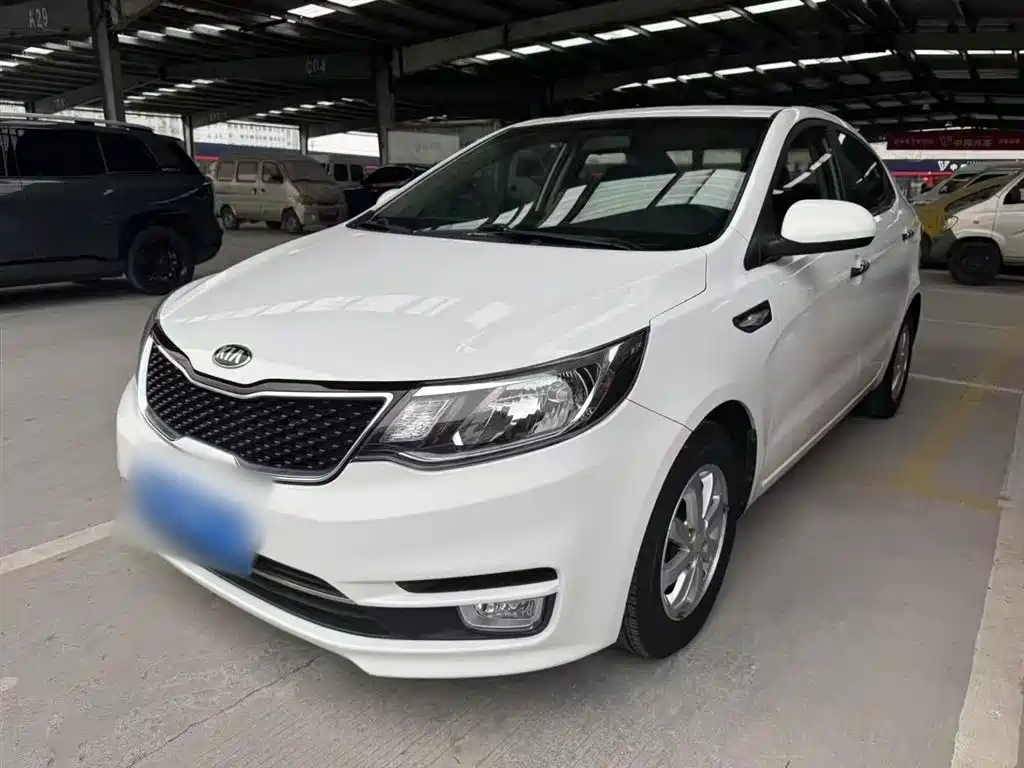 KIA K2 2015