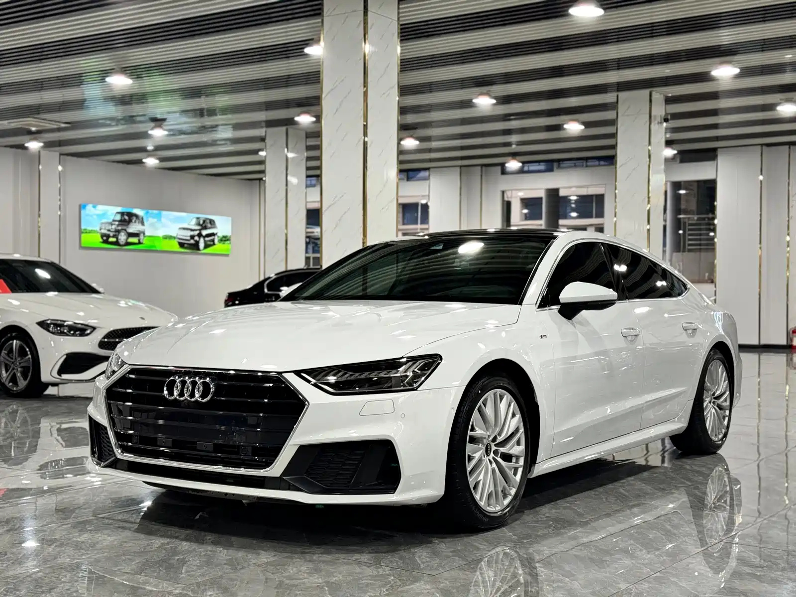 AUDI A7 2021