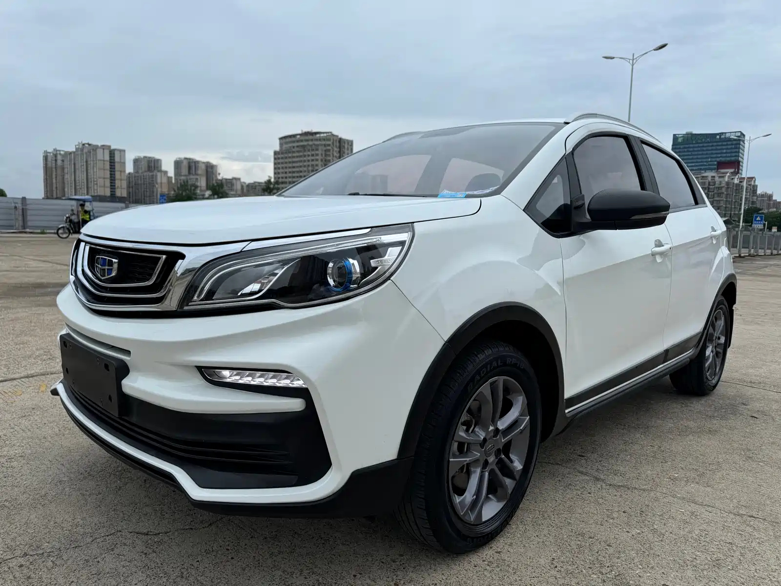 GEELY AUTO VISION X3 2020