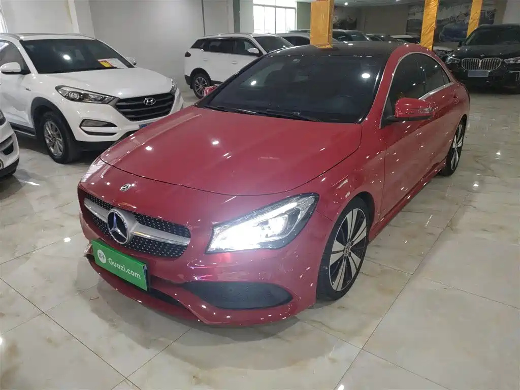 MERCEDES BENZ CLA 2019