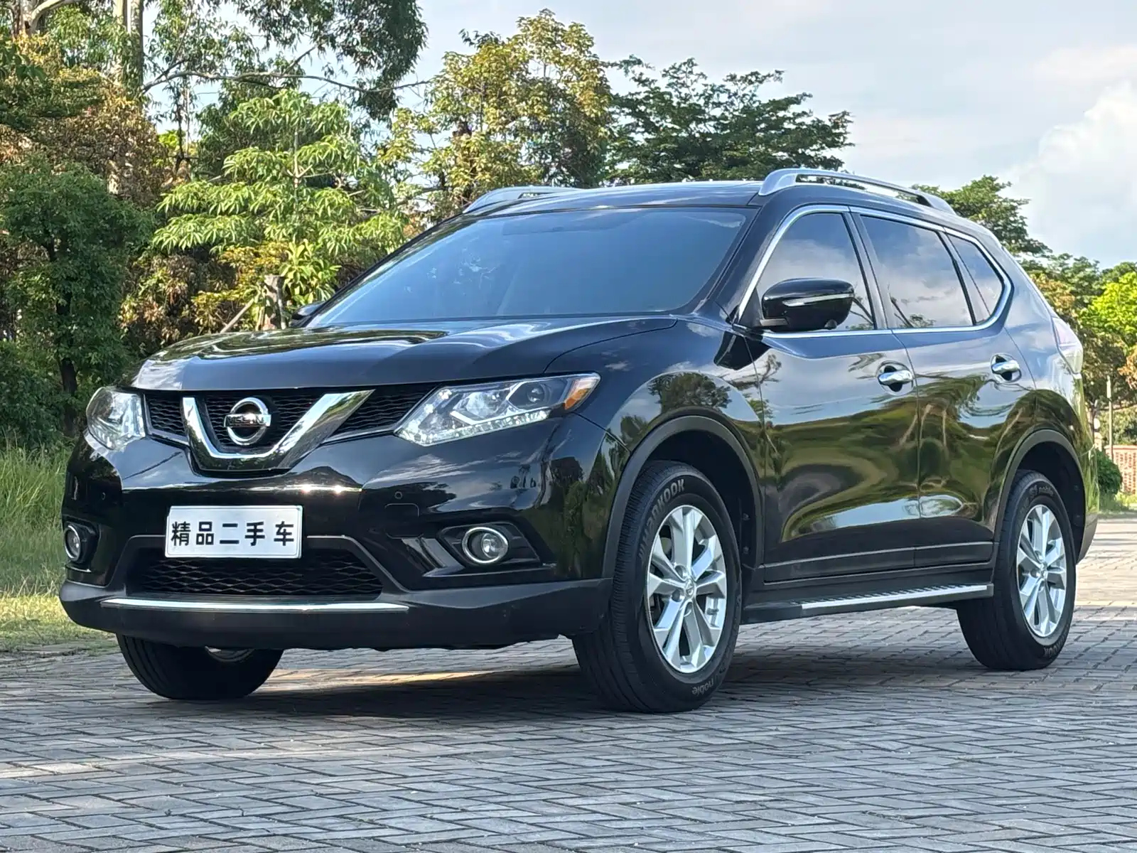 NISSAN X-TRAIL 2014