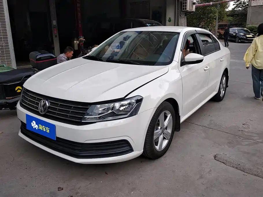 VOLKSWAGEN LAVIDA 2017