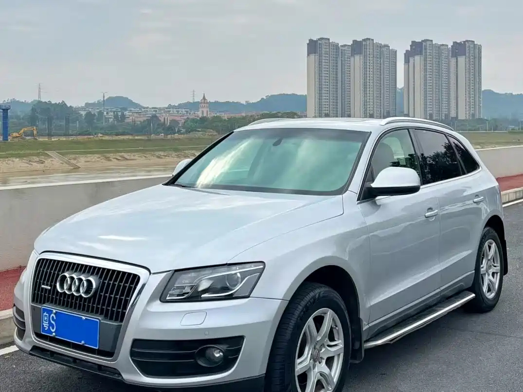 AUDI Q5 2012