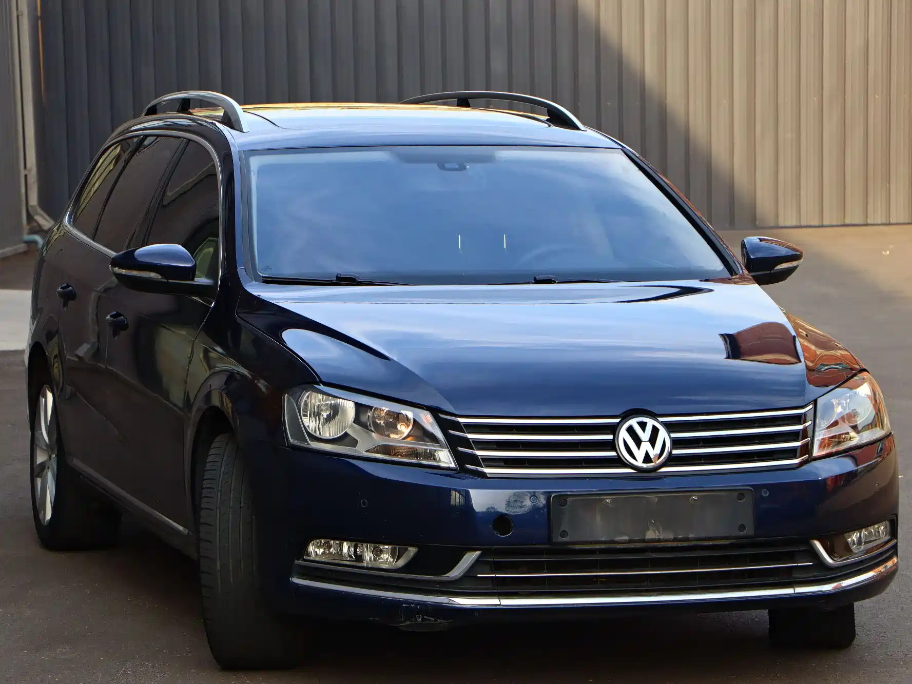 VOLKSWAGEN MAGOTAN IMPORT 2012