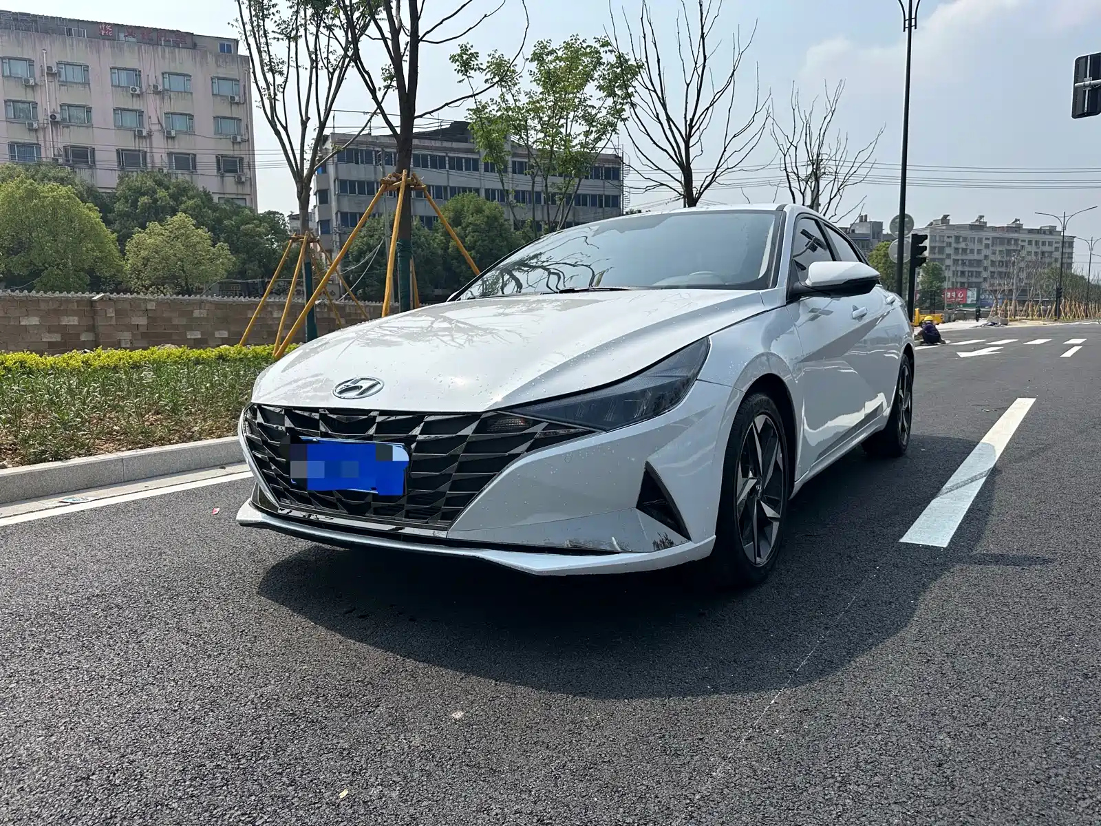 HYUNDAI ELANTRA 2023