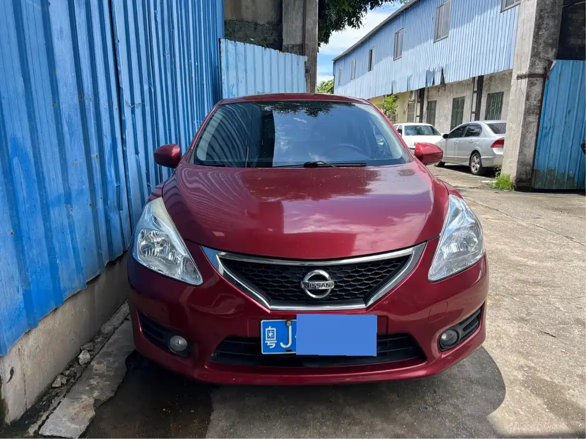 NISSAN TIIDA TIIDA 2011