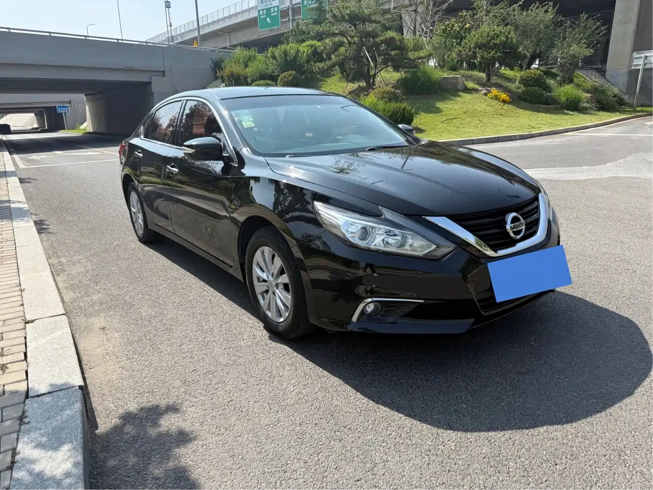 NISSAN TEANA 2016