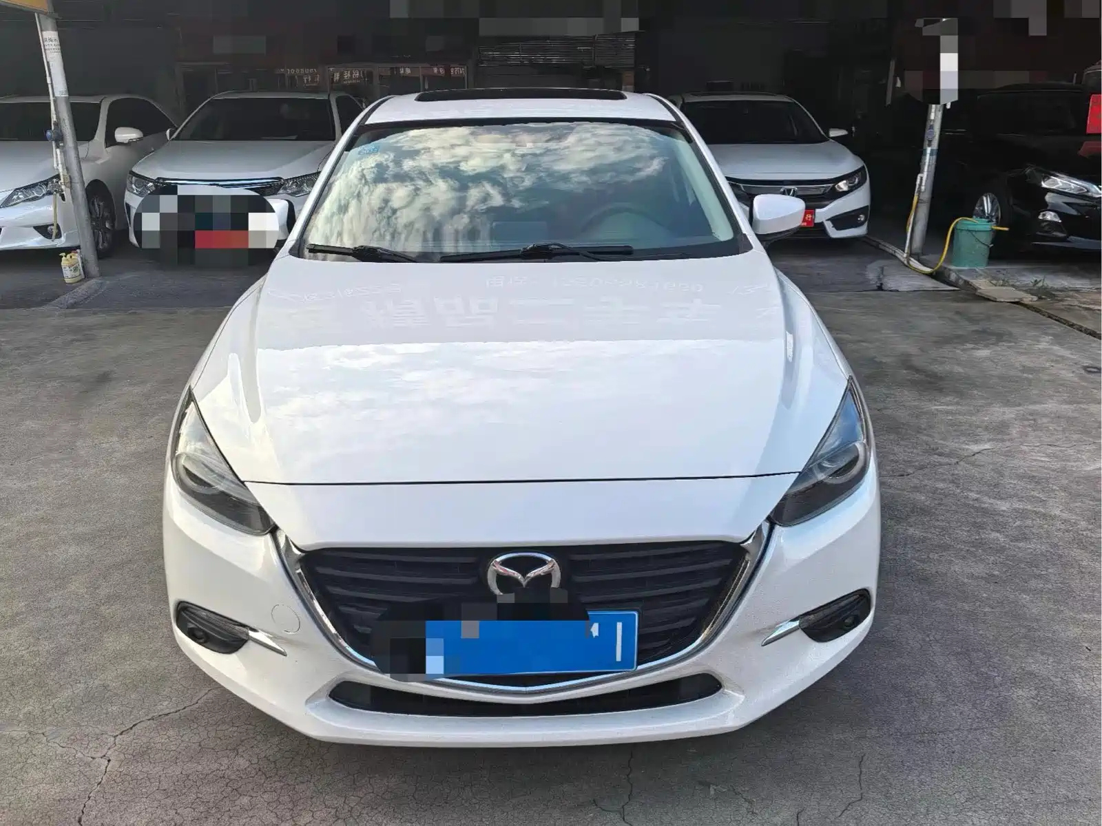 MAZDA 3 AXELA 2017