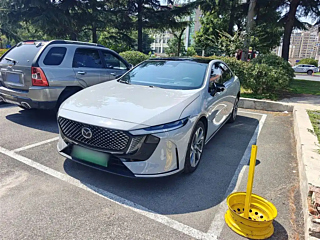 Заказать MAZDA EZ-6