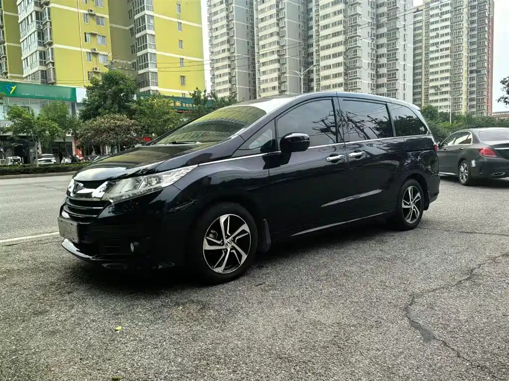 HONDA ODYSSEY 2015