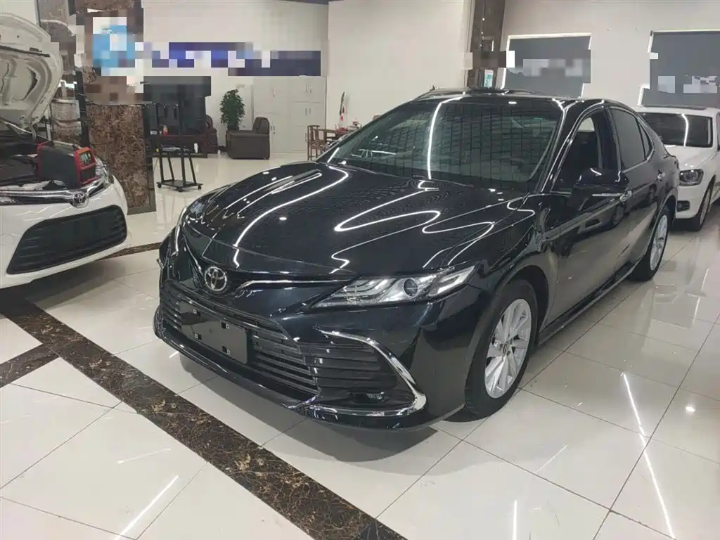 TOYOTA CAMRY 2021