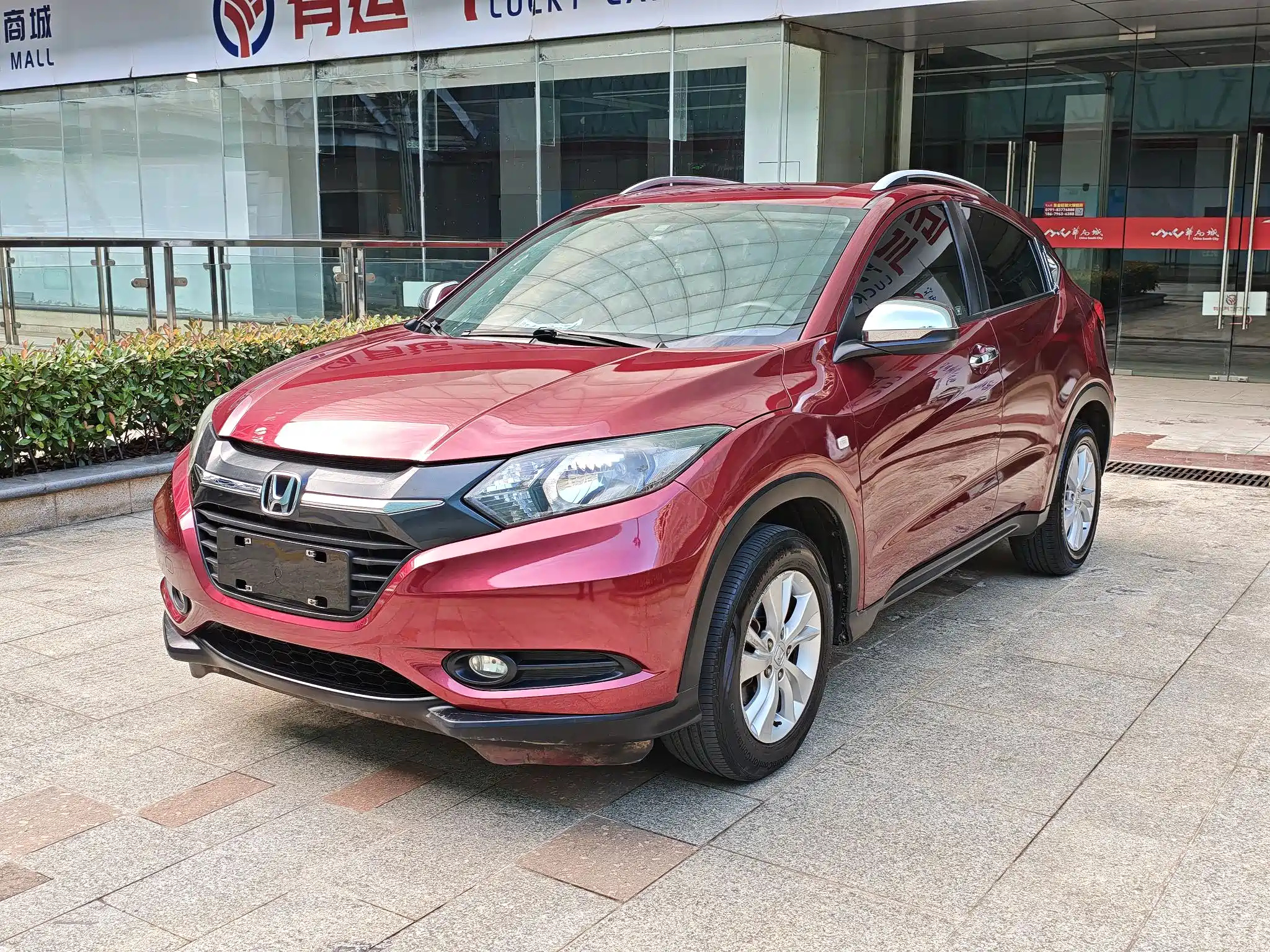 HONDA VEZEL 2015