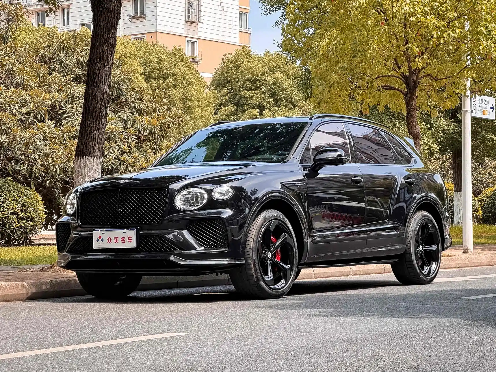 BENTLEY BENTAYGA 2022