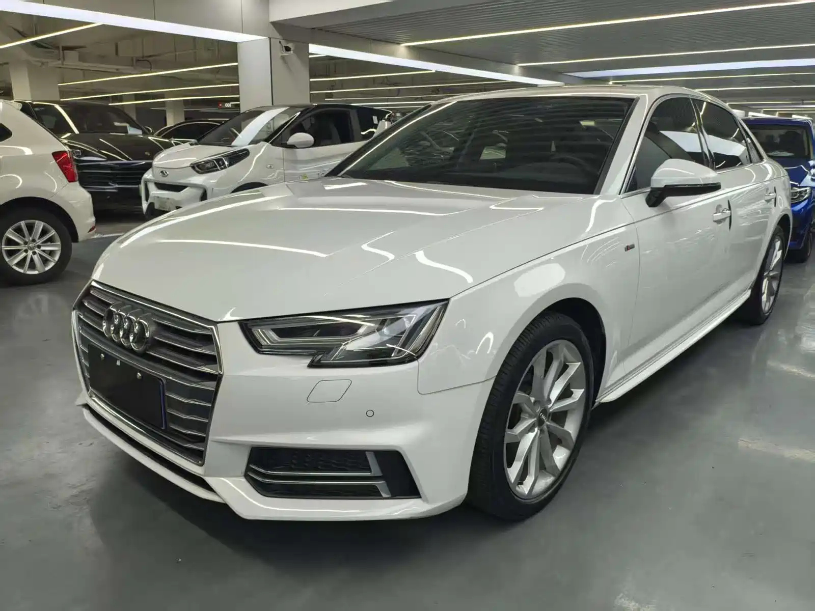 AUDI A4L 2018