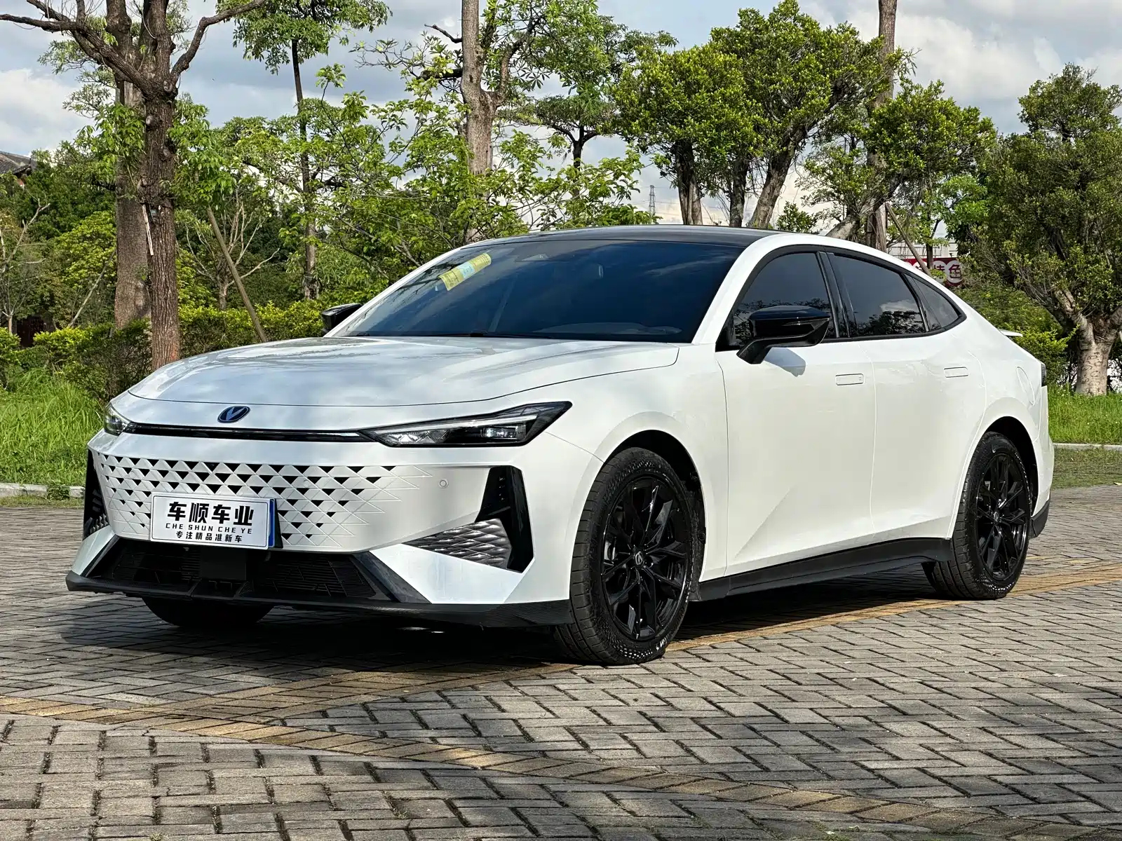 CHANGAN UNI-V 2024