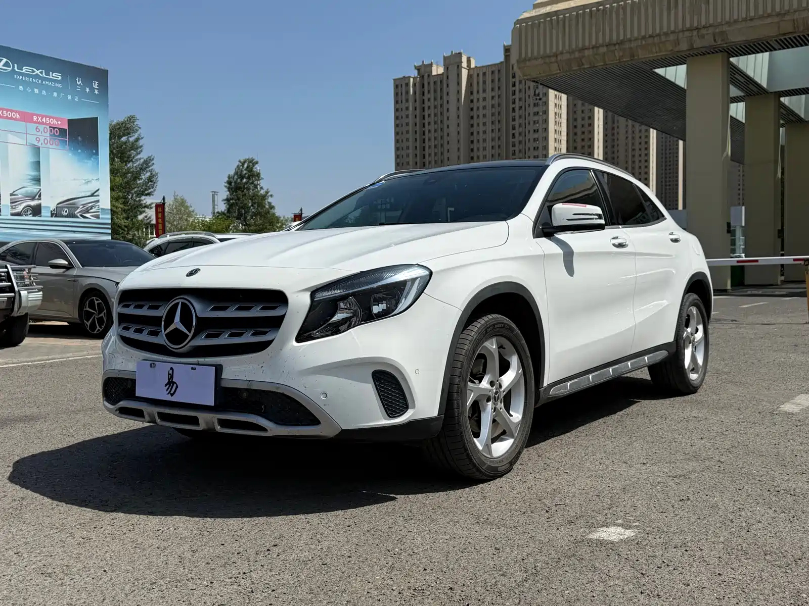 MERCEDES BENZ GLA 2017