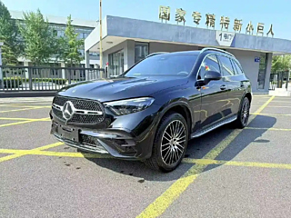 MERCEDES BENZ GLC  2024
