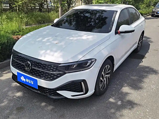 VOLKSWAGEN LAVIDA  2024