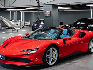 Заказать FERRARI SF90