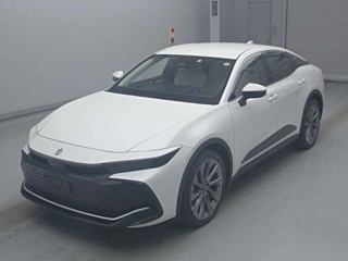 TOYOTA CROWN CROSSOVER