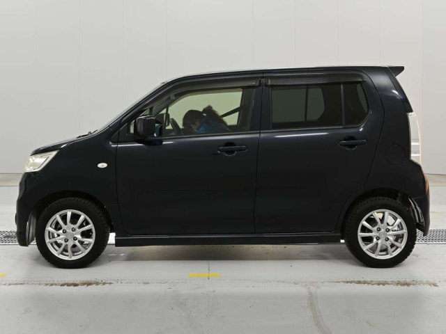 SUZUKI WAGON R 2012