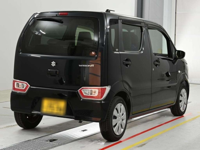 SUZUKI WAGON R 2018