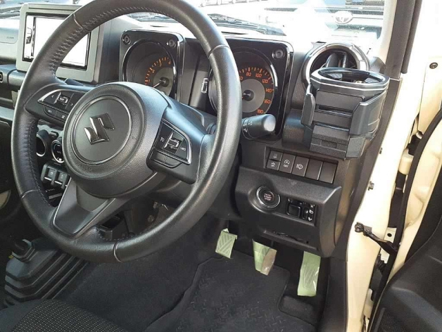 SUZUKI JIMNY SIERRA 2023