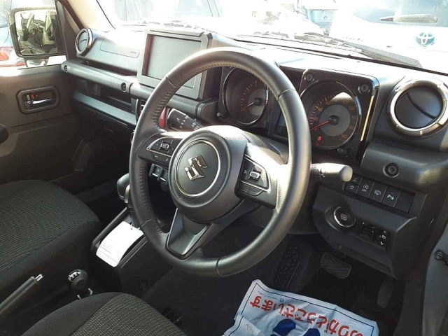 SUZUKI JIMNY SIERRA 2025