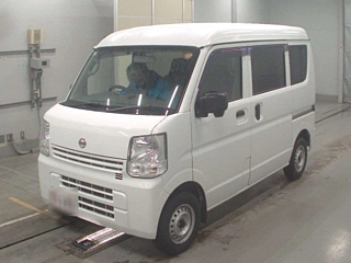 NISSAN CLIPPER VAN
