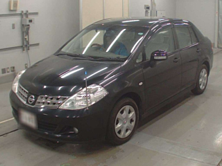 NISSAN TIIDA LATIO