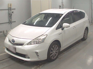 TOYOTA PRIUS ALPHA