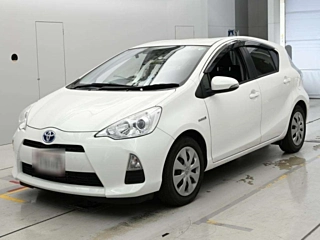 Toyota Aqua 2013