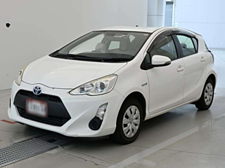 Toyota Aqua 2015