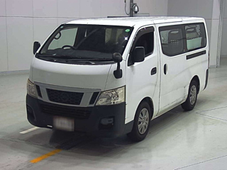 Nissan Caravan 2015