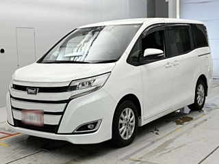 Toyota Noah 2017