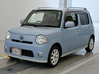 Daihatsu Mira 2011