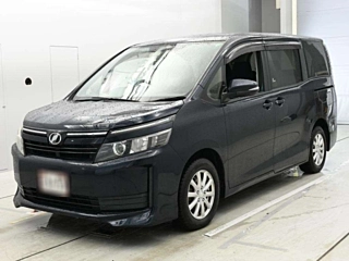 Toyota Voxy 2015