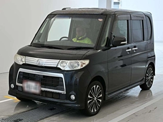 Daihatsu Tanto 2013