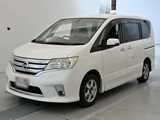 Nissan Serena 2011
