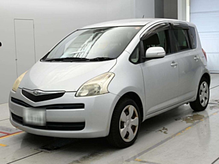 Toyota Ractis 2006