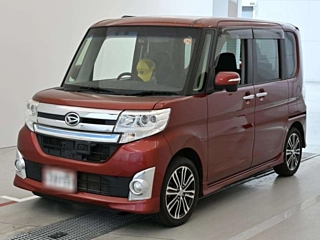 Daihatsu Tanto 2015
