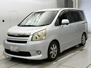 Toyota Noah 2008